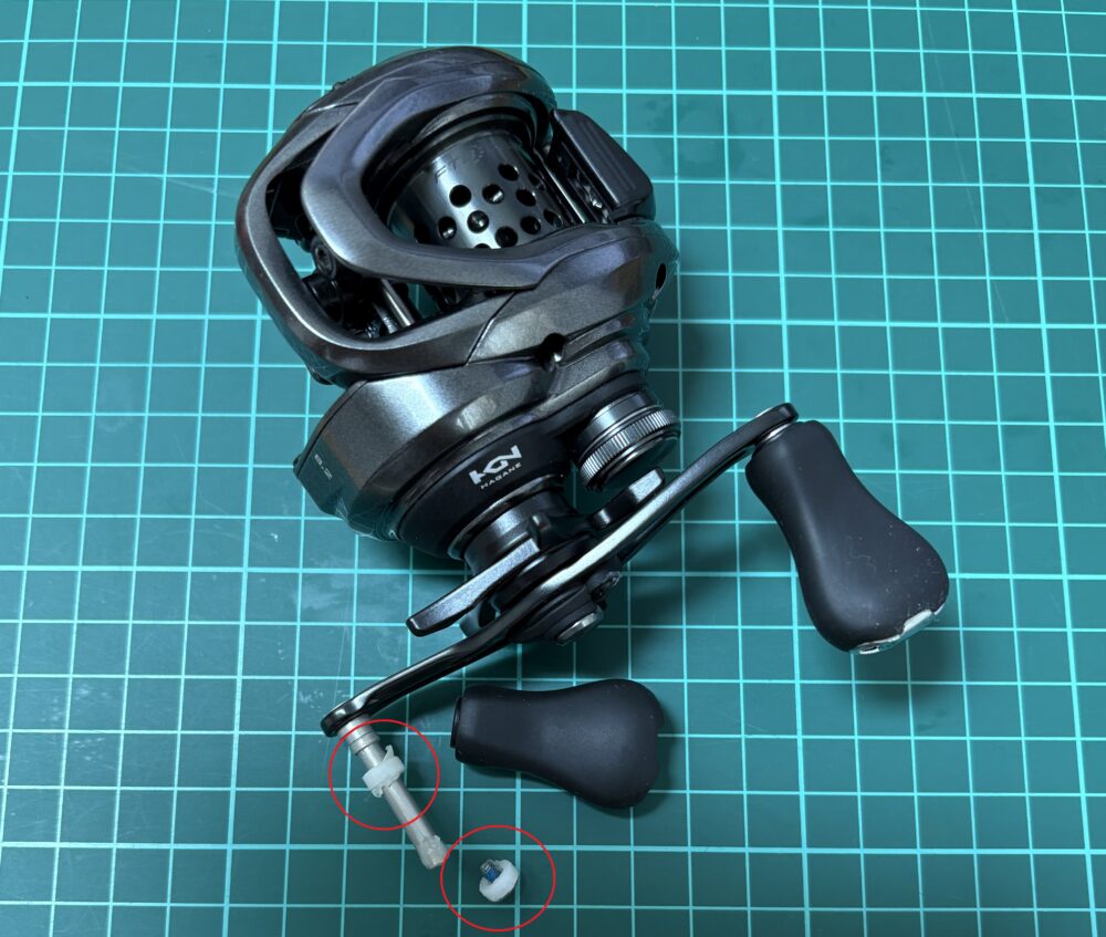 25SLX BFSのハンドル樹脂カラー