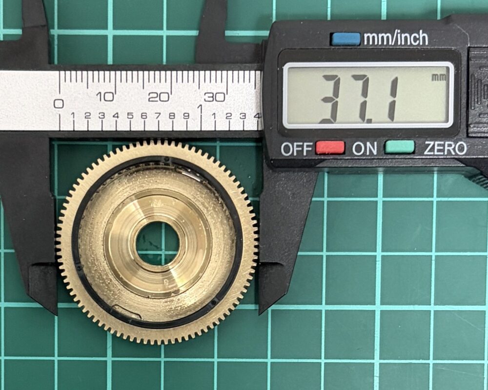 26タトゥーラBFのメインギア直径